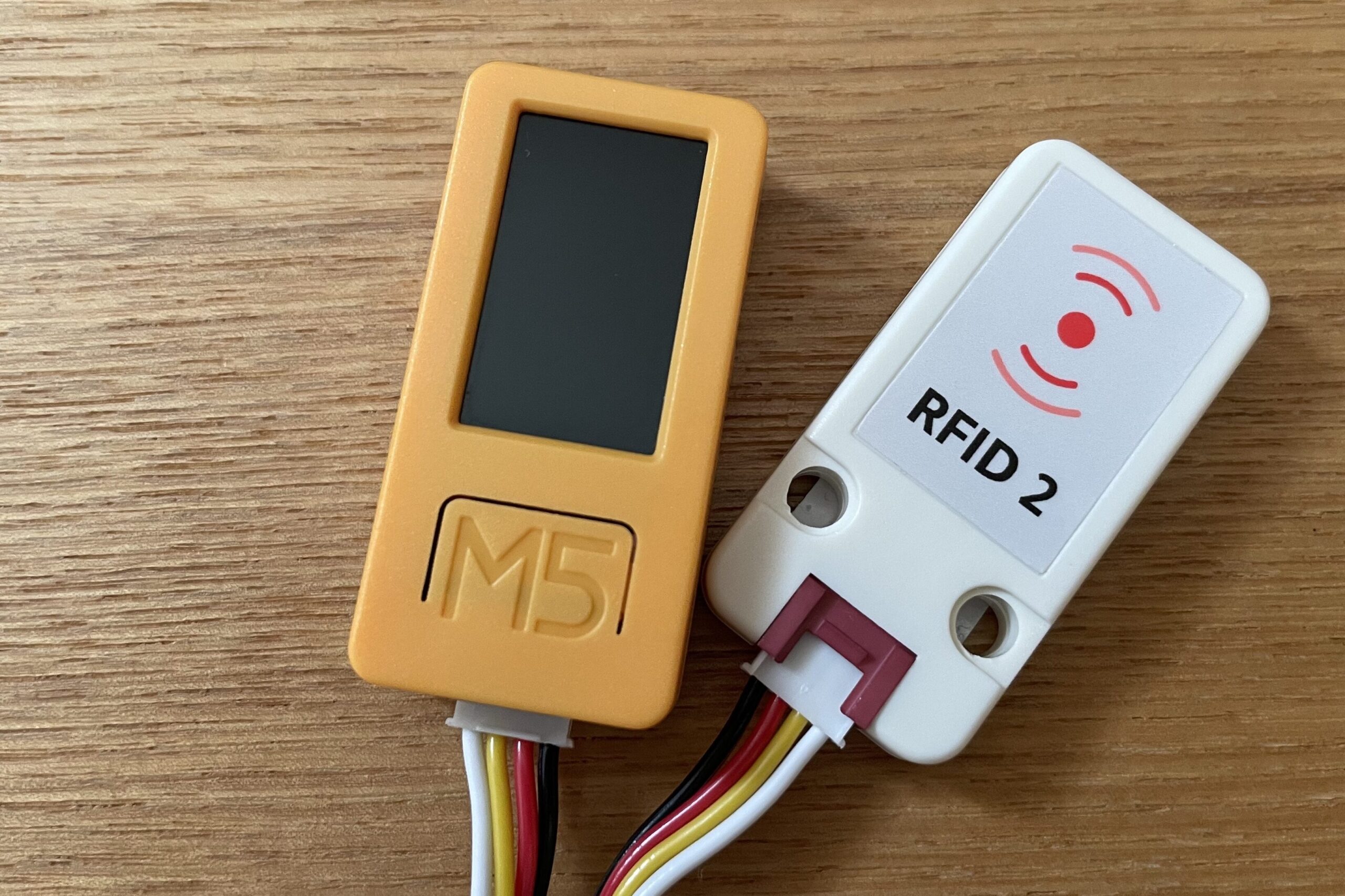 M5とRFIDユニット